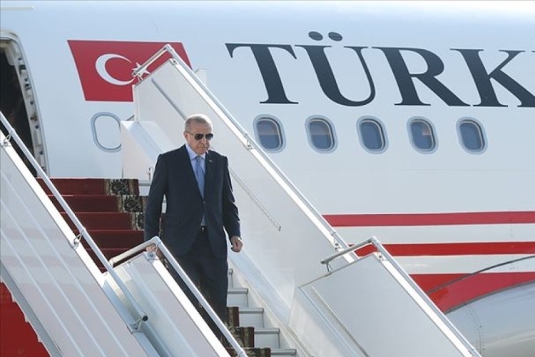 Cumhurbaşkanı Erdoğan yurda d&ouml;nd&uuml;