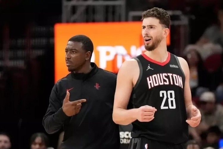 Alperen Şengün maça değil hakeme takıldı! 