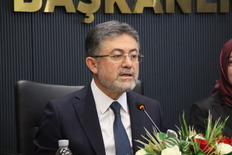 Bakan Yumaklı: Deprem b&ouml;lgesinin kalkınması i&ccedil;in &ccedil;alışmaya devam ediyoruz