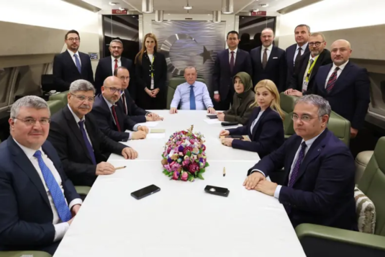 Cumhurbaşkanı Erdoğan'dan dikkat &ccedil;ekici a&ccedil;ıklamalar!