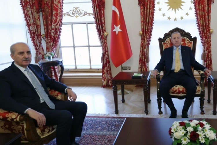 Cumhurbaşkanı Erdoğan, TBMM Başkanı Kurtulmuş'u kabul etti