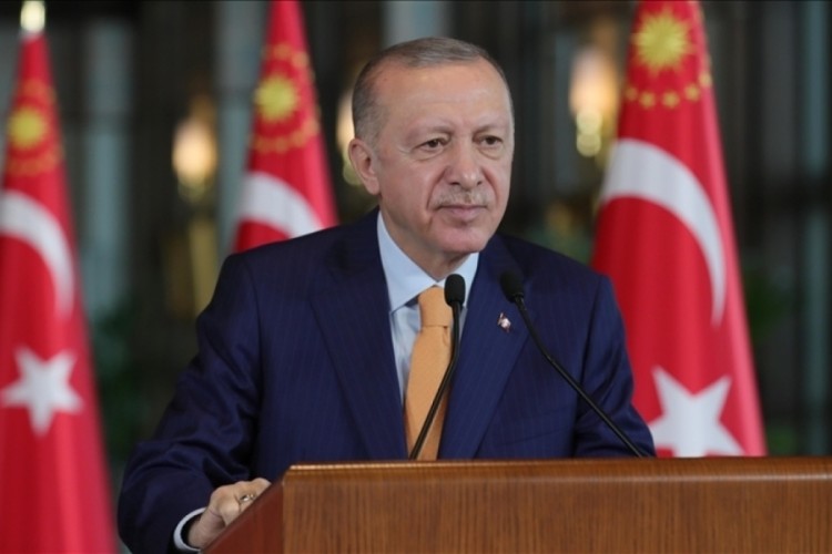 Cumhurbaşkanı Erdoğan'dan 6 Şubat paylaşımı: "S&ouml;z&uuml;m&uuml;z&uuml; tuttuk"