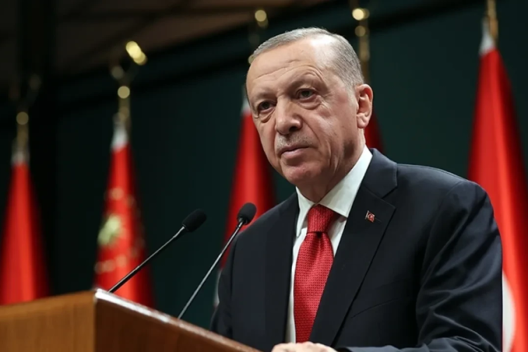 Cumhurbaşkanı Erdoğan'dan 6 Şubat mesajı! 'S&ouml;z&uuml;m&uuml;z&uuml; tuttuk'