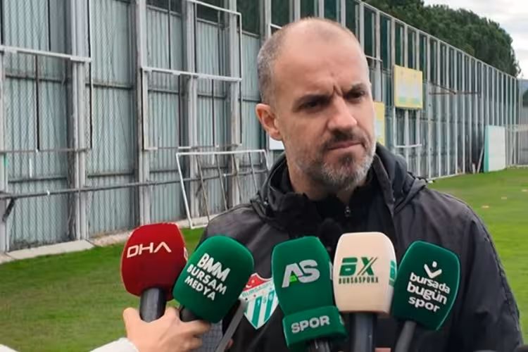 Bursaspor Teknik Direktörü Er: 'Herkesin bize karşı farklı hazırlandığını biliyoruz'