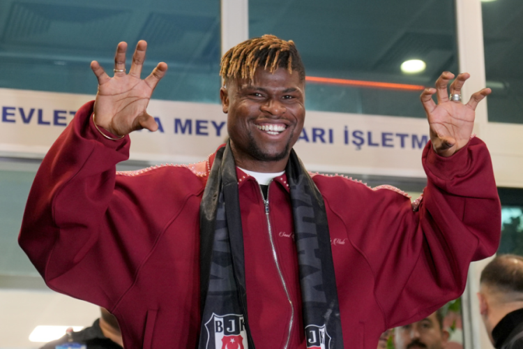 Emmanuel Agbadou, Beşiktaş'ta