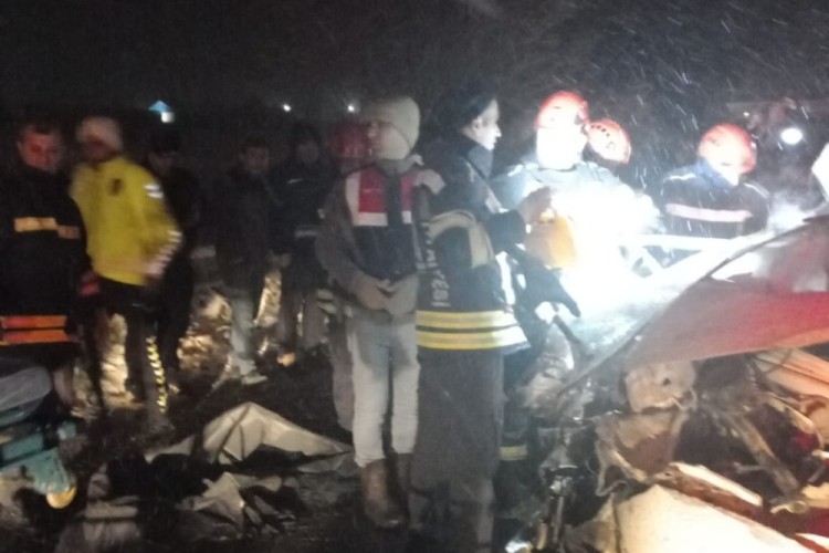 Erzurum'da trafik kazasında vefat edenleri kimlikleri belli oldu