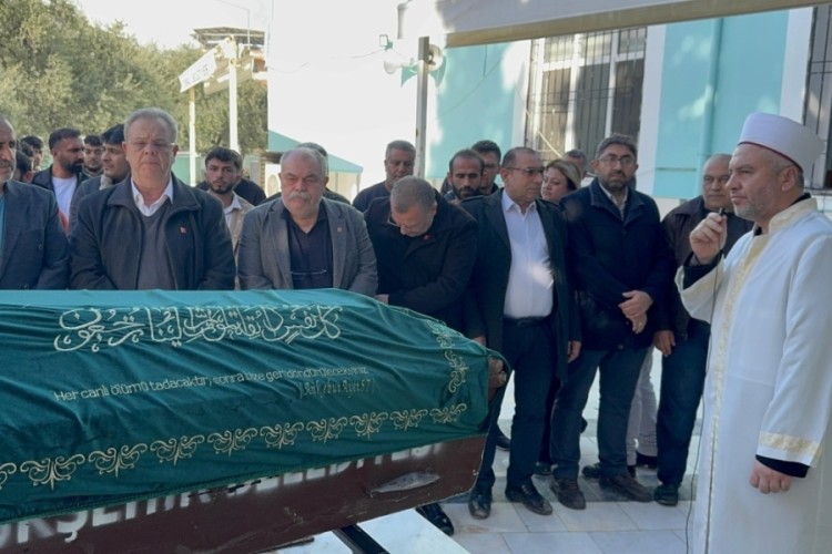 Derede boğulan küçük Berivan son yolculuğuna uğurlandı