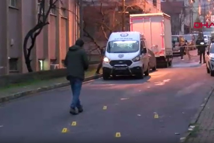 Sancaktepe'de silahlı çatışma: Çok sayıda yaralı var 