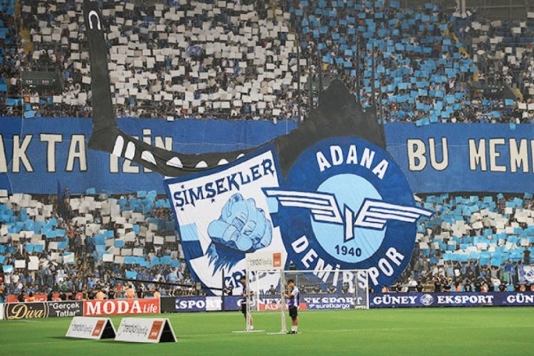 Kulüp için tarihi karar! Yeni sahibi taraftar oldu