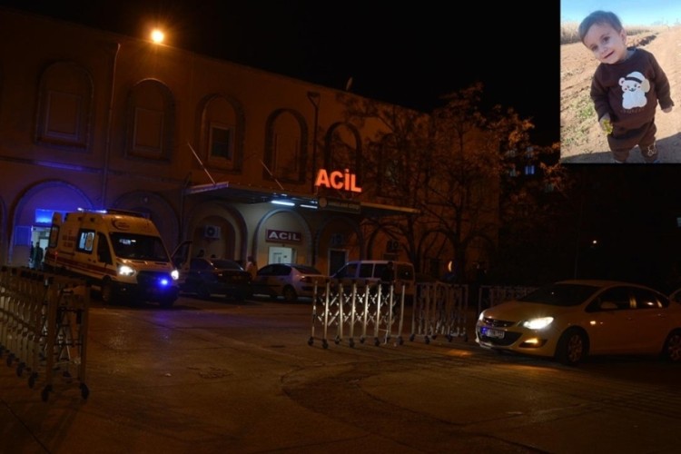 Oyuncaklarıyla oynuyordu, hayatını kaybetti