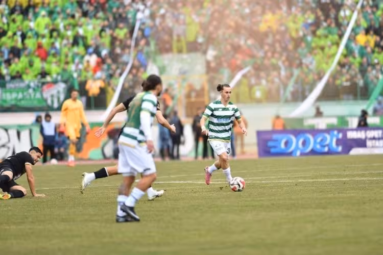Bursaspor, Isparta deplasmanında 2 puan bıraktı!