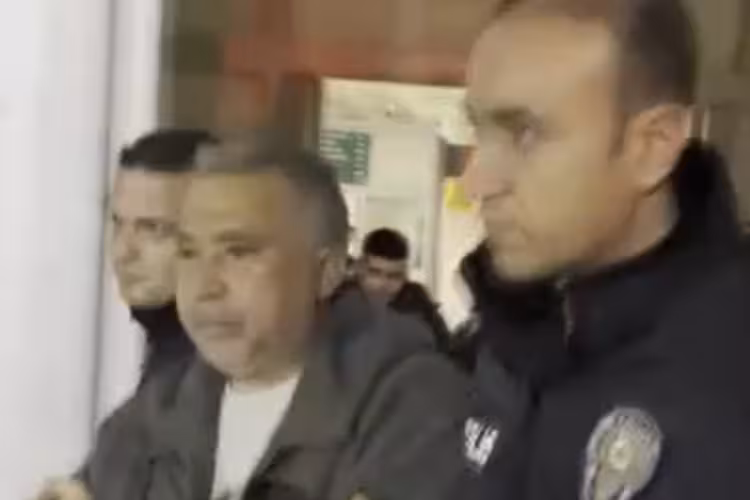 Trafikte önüne geçtiler diye 2 kişiyi katletti! 'Pişman değilim, onur duyuyorum' dedi...