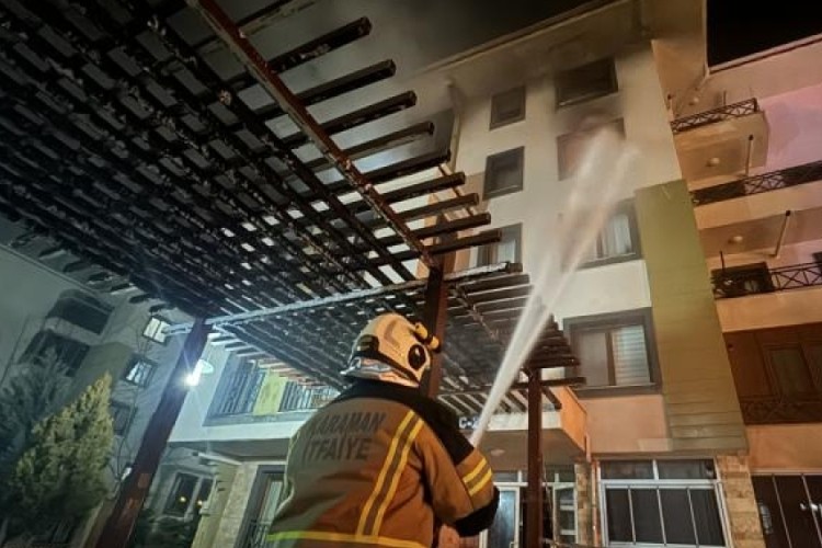 Apartmanda korkutan yangın! 10 kişi hastanelik oldu...