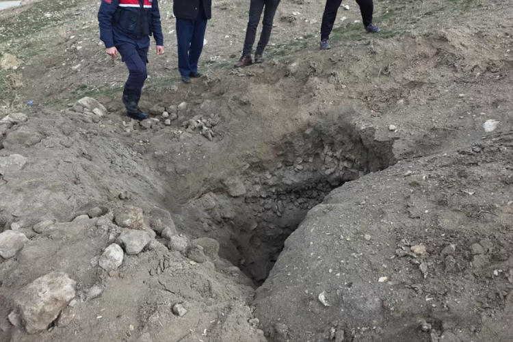 Tarihi h&ouml;y&uuml;kte ka&ccedil;ak kazı yaptılar!