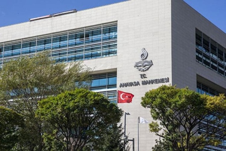 AYM, "&ccedil;ocuğun &uuml;st&uuml;n yararı g&ouml;zetilmeden" verilen iade kararını hak ihlali saydı
