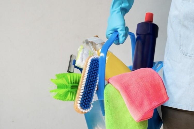 Bursa'da ev temizliği cep yakıyor! Sadece yarım gün fiyatı...