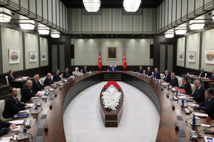 Kabine değişikliği hakkında bomba yorum! 'Devamı gelece...