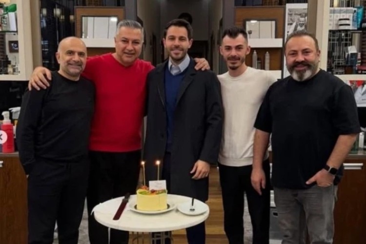  Hakan Sabancı'ya kuaföründen doğum günü sürprizi 
