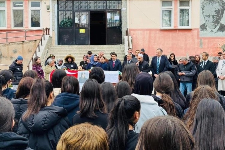Bursa'da 15 yaşındaki gencin kahreden ölümü! Haberi duyan yasa boğuldu