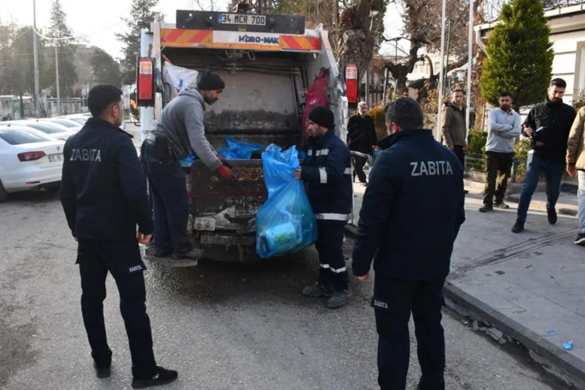 Şanlıurfa'da tonlarca bozuk ürün imha edildi! 