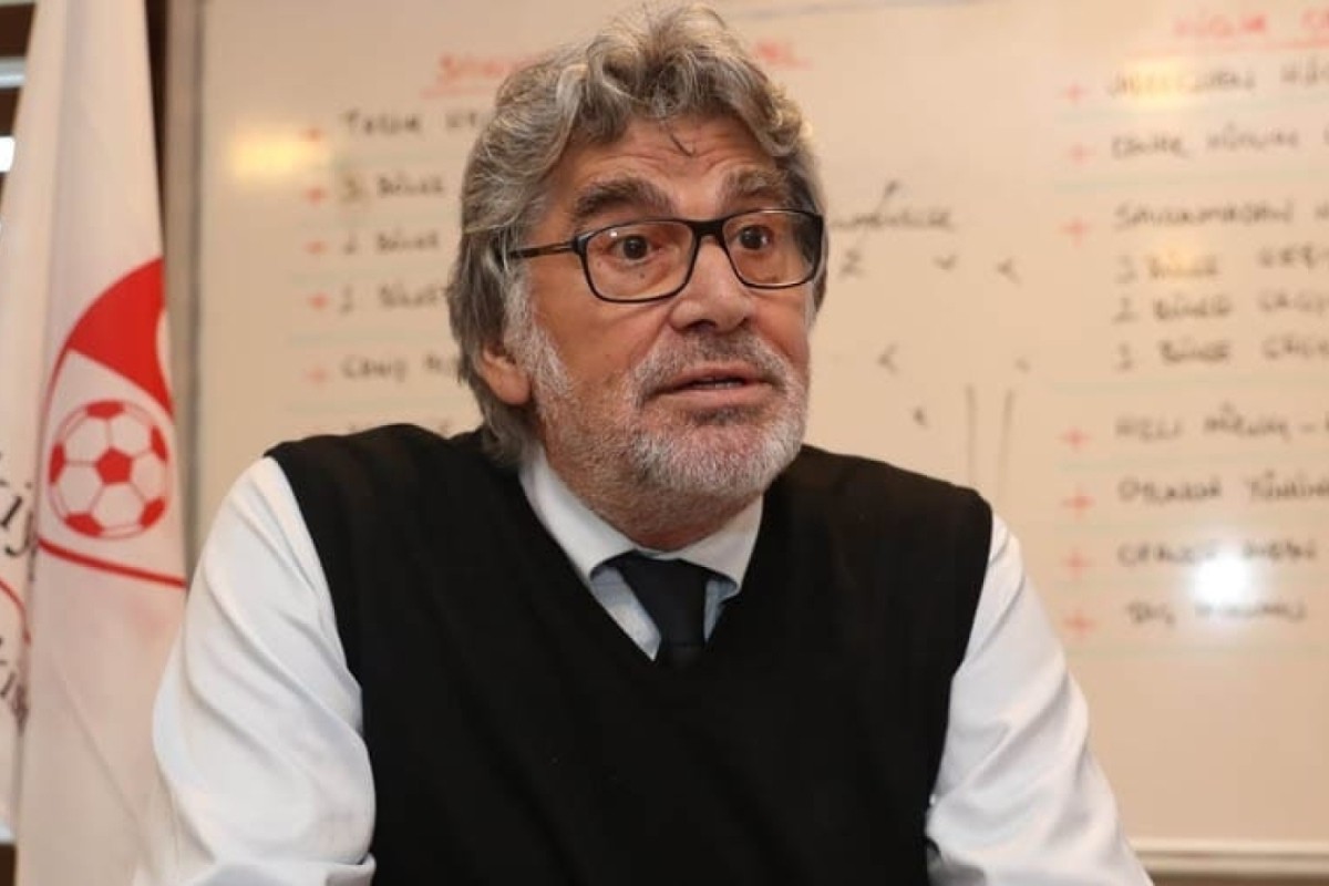 Türk futbolunun bir efsanesi daha hayatını kaybetti 