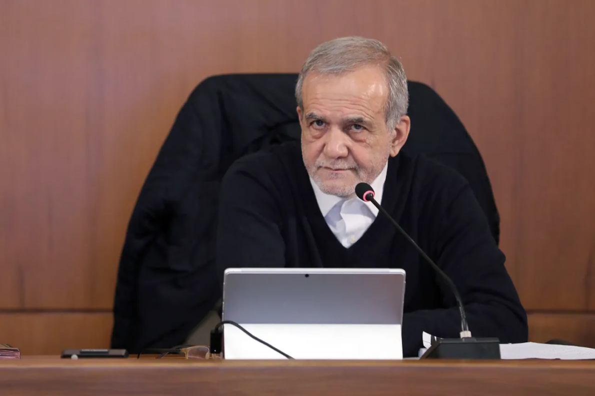 İran lideri Pezeşkiyan maaşını açıkladı: Sorun burada! 