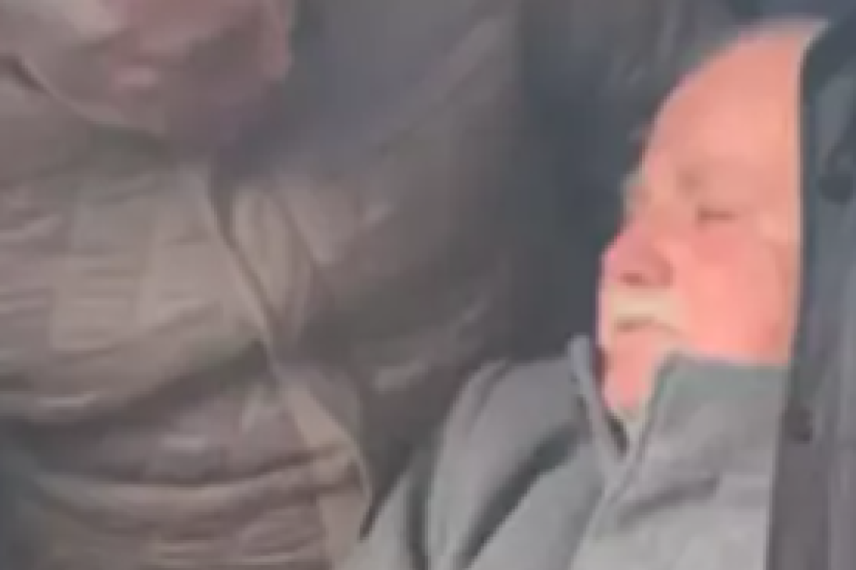 Kanbolat Görkem Arslan'a son veda: Babası oğlunun tabutunu öptü