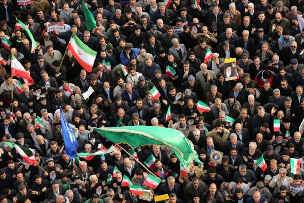 İran'da gözaltına alınan iki reformist siyasetçi serbest bırakıldı 