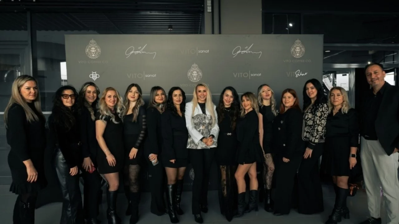 Cemiyet ve sosyal medyanın dikkat çeken buluşması