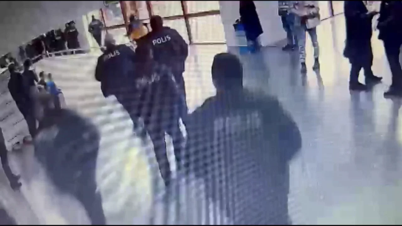 Bursa'daki adliye faciasında şoke eden görüntüler!