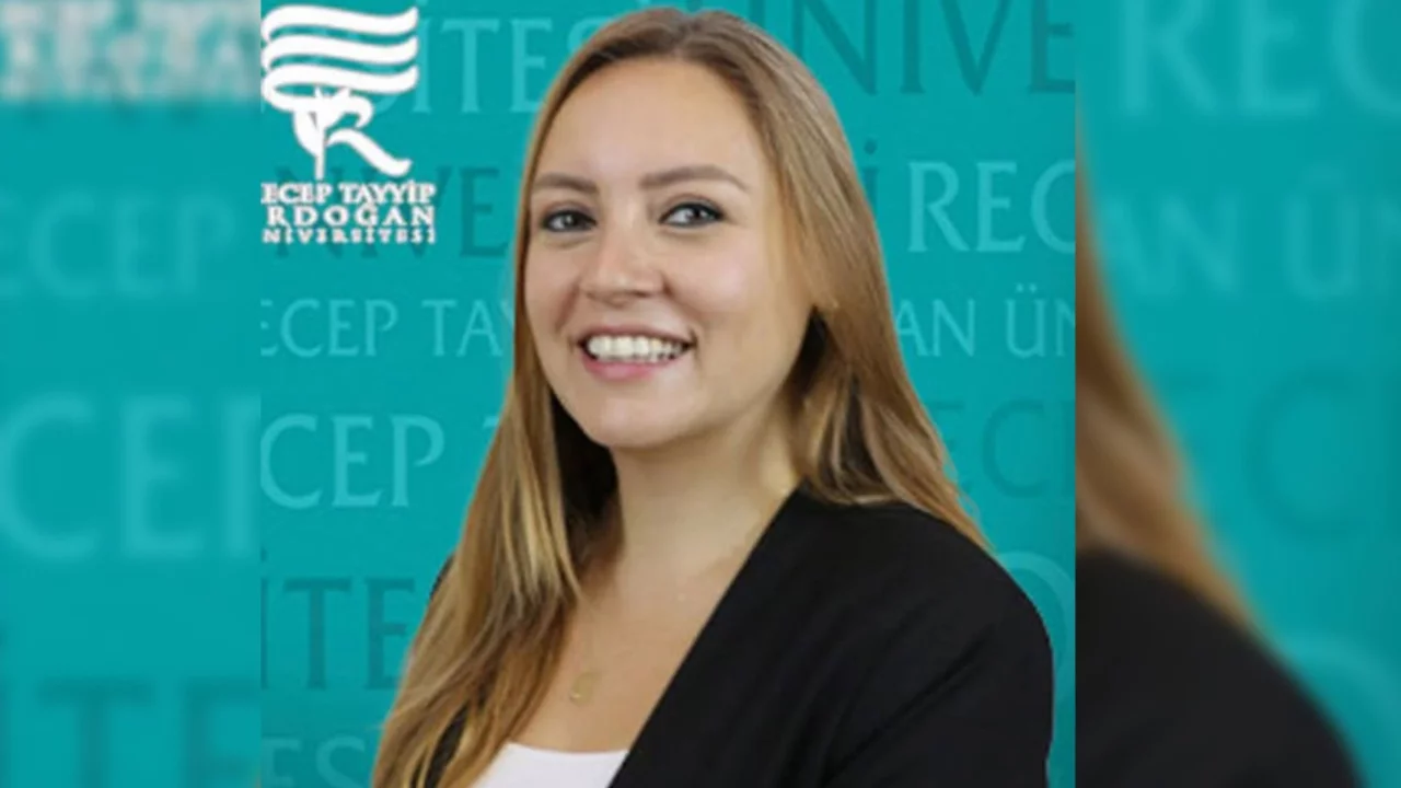 Akademisyenin acı ölümü: Evinin balkonundan düştü