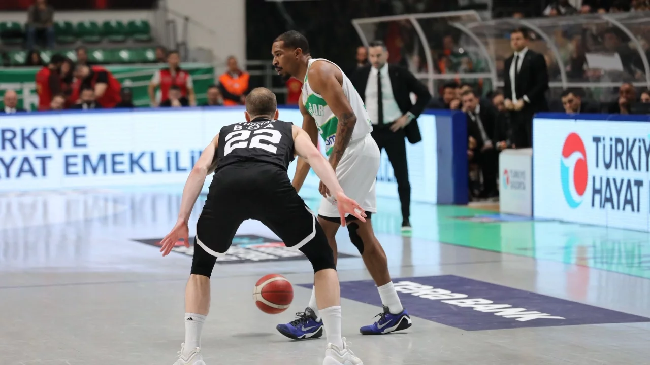 Bursaspor, rakibine direnemedi