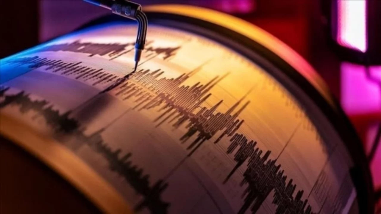 Samsun'da 4 büyüklüğünde deprem