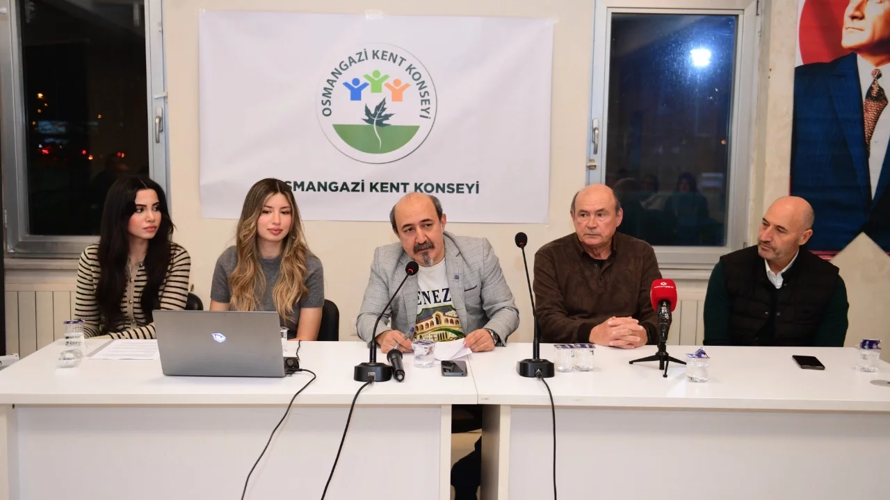 Osmangazi Belediyesi'nden sporcu ailelerine yol gösteren panel