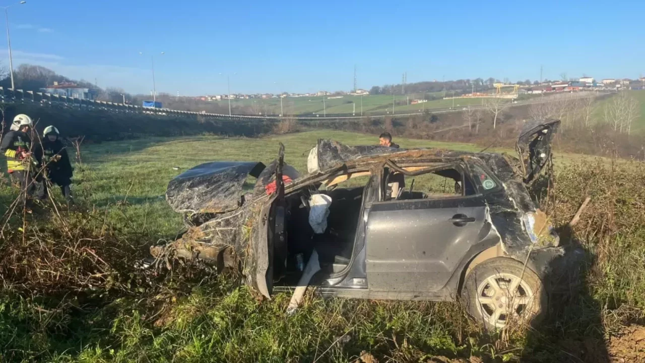 Samsun'da otomobil tarlaya yuvarlandı! 1 kişi hayatını kaybetti...