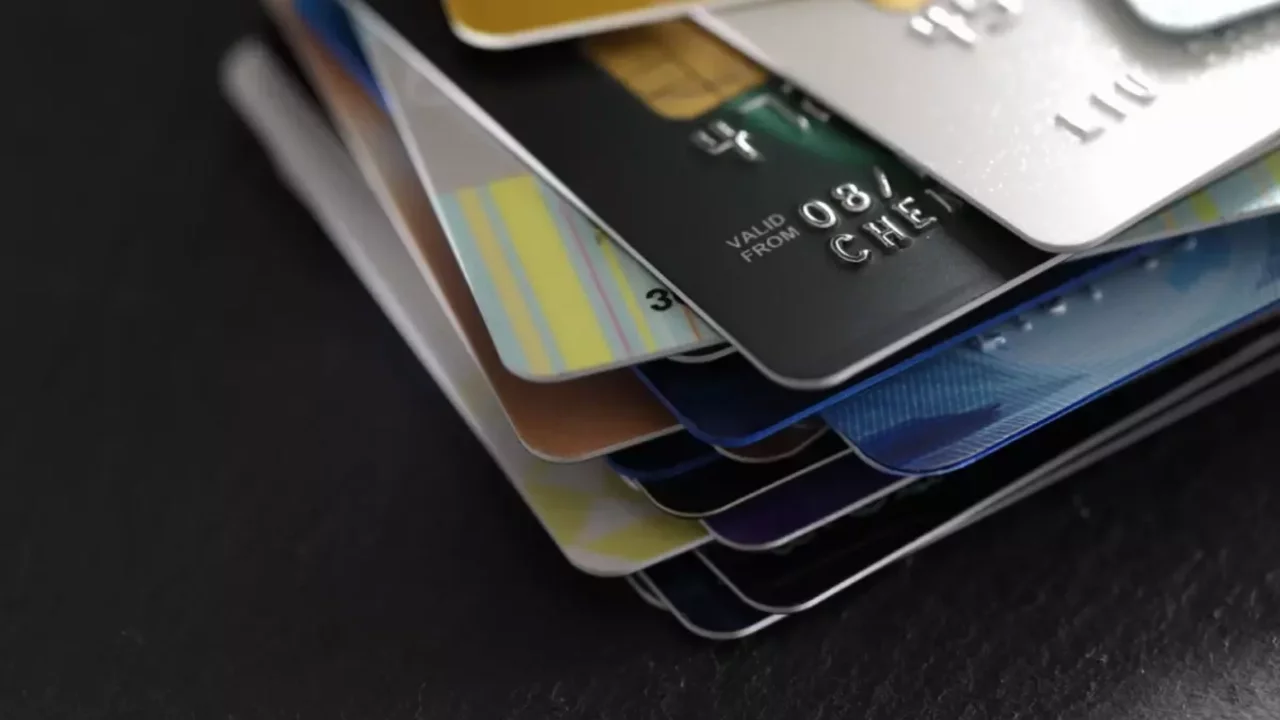 Kredi kartı kullananlar dikkat! Yarın resmen yürürlüğe giriyor