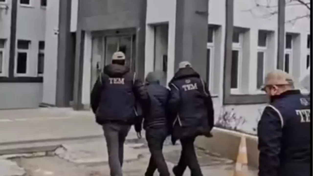 FETÖ'nün Güncel Yapılanmasına Operasyon: 2 Tutuklama