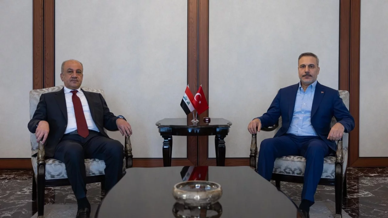 Bakan Fidan, Irak Savunma Bakanı Al Abbasi ile görüştü