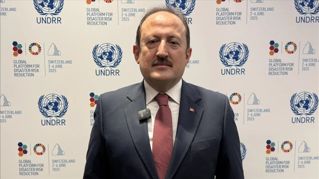 AFAD Başkanı Pehlivan, Gana İ&ccedil;işleri Bakanı Muntaka ile g&ouml;r&uuml;şt&uuml;