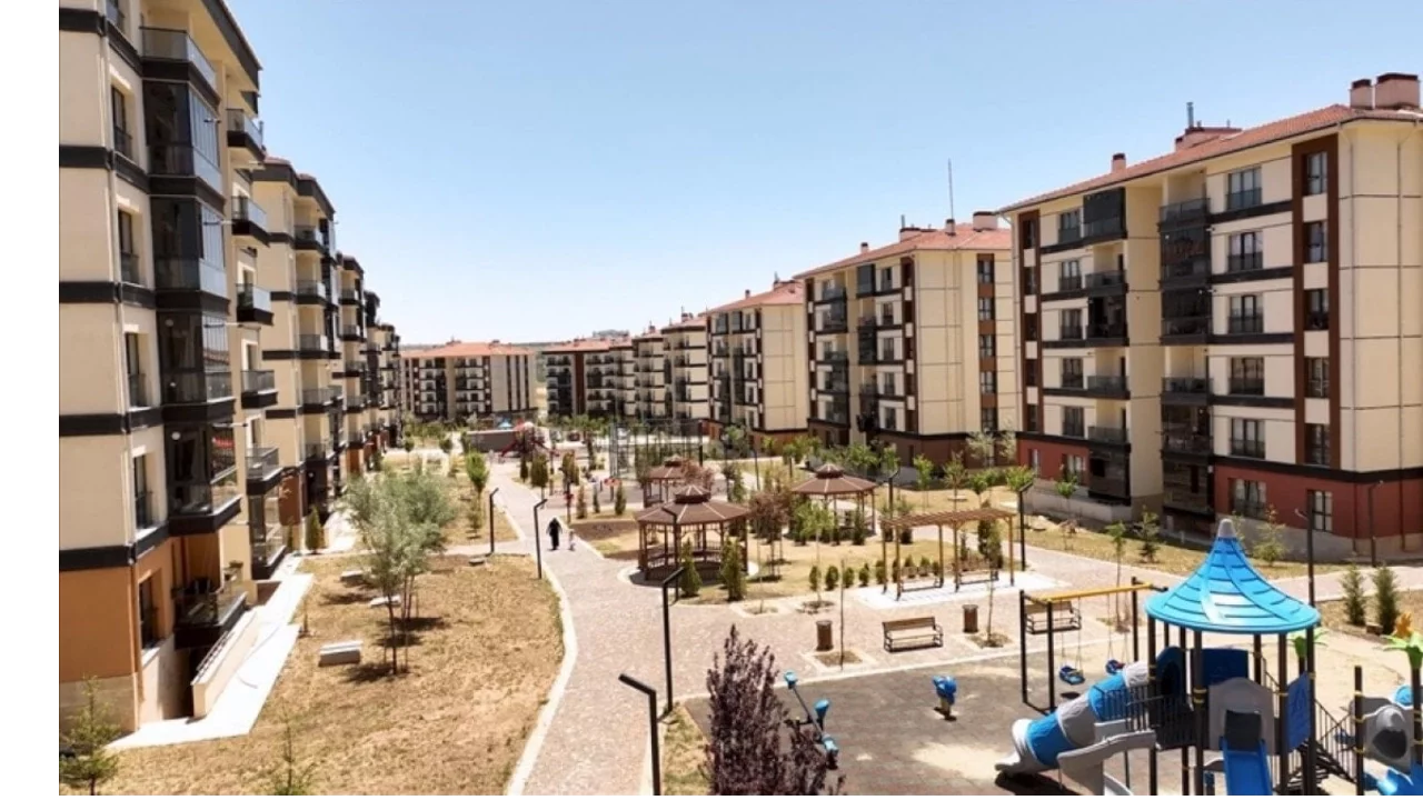 Yüzyılın Konut Projesi'nde kura heyecanı sürüyor: Bursa'da 17 bin 225 konut...