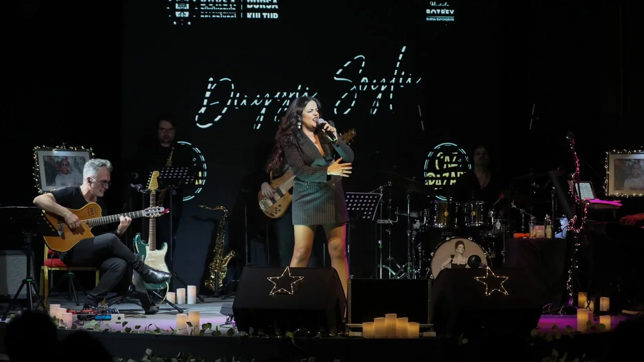 Bursa'da Duygu Soylu ile 'Caz Pazarı'