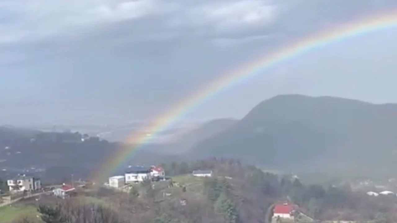 Bursa'da yağmur sonrası gökkuşağı görsel şöleni