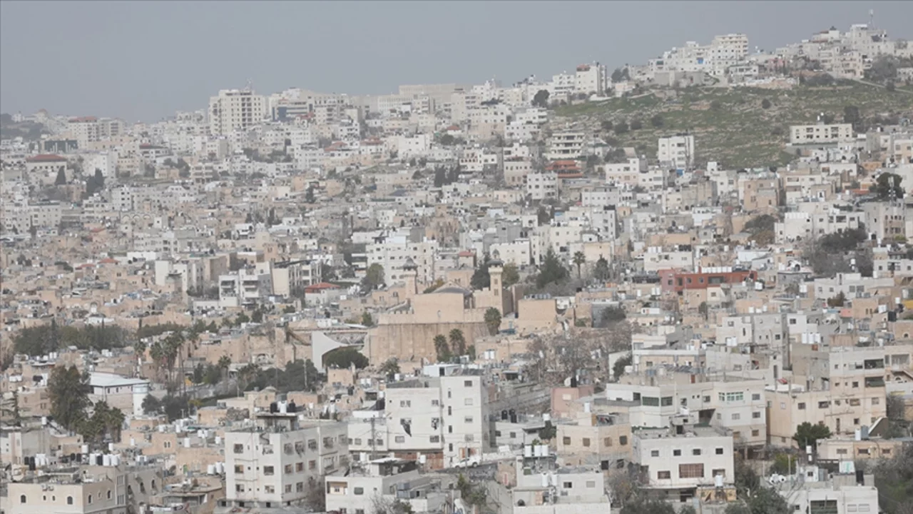 İsrail'in Batı Şeria'yı ilhakının önünü açan "devlet arazisi" kavramı ne anlama geliyor?