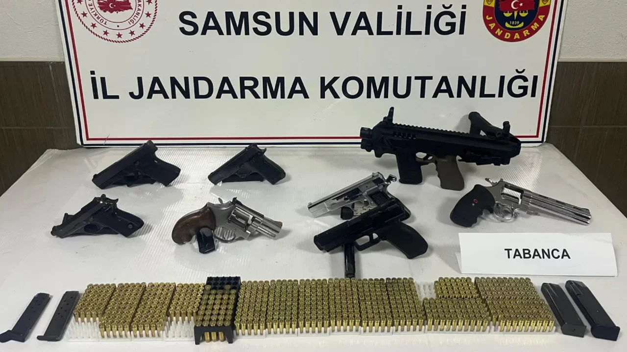 Samsun'da çok sayıda mühimmat ele geçirildi! 