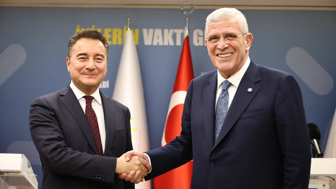 Babacan'dan, Dervişoğlu'na ziyaret 