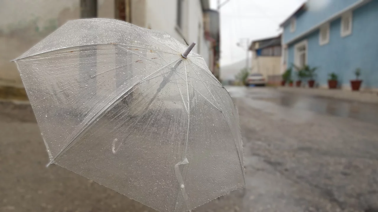 Bayburt'ta yağış, don ve &ccedil;ığ uyarısı