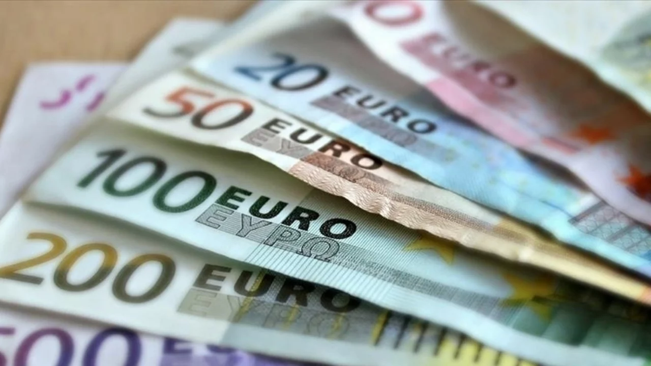 Bir ülke daha Euro'ya geçmeye hazırlanıyor
