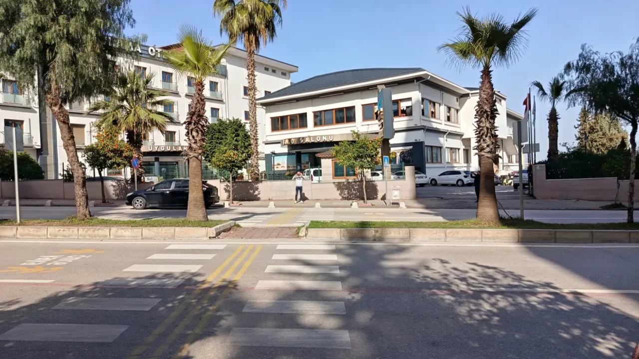 Yaya geçidinde cinayet gibi kaza!