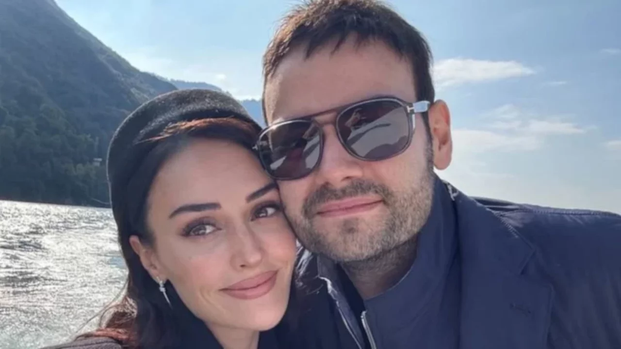 Esra Bilgiç'in 13 yıl önceki hali! Fotoğraf gündem oldu