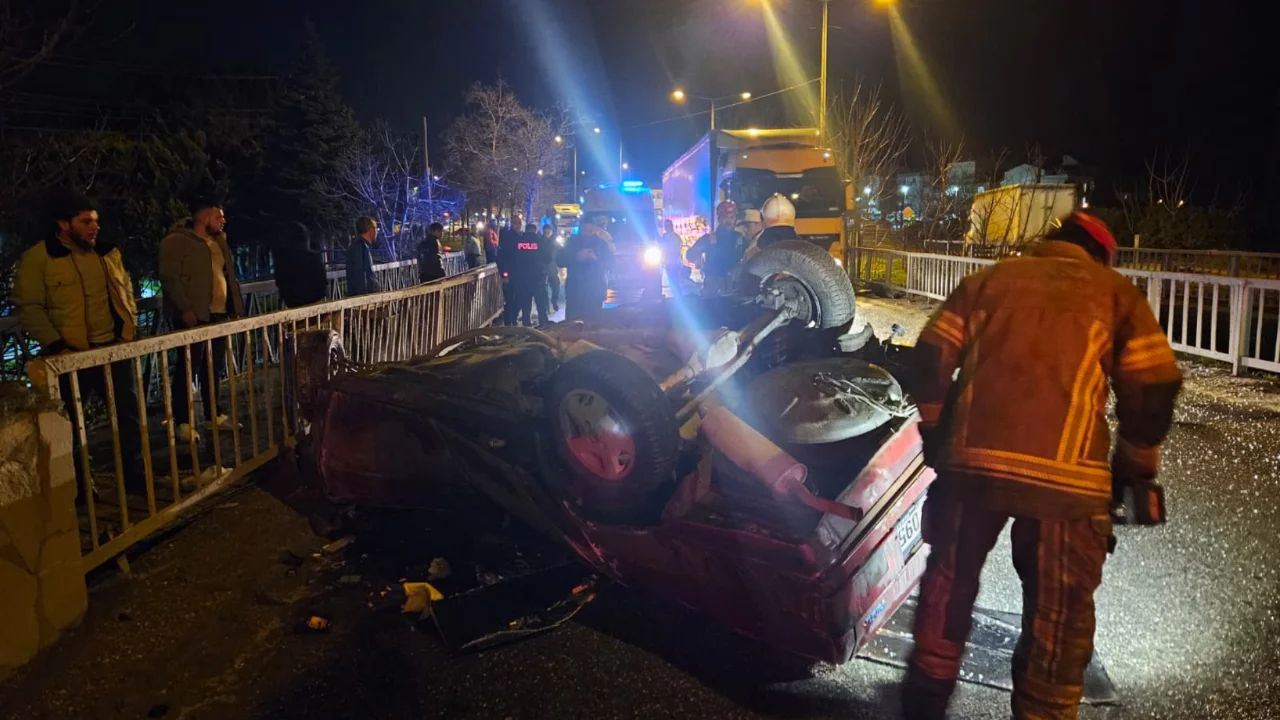 Bursa Orhangazi'de kontrolden çıkan araç takla attı! Geriye hurda yığını kaldı...